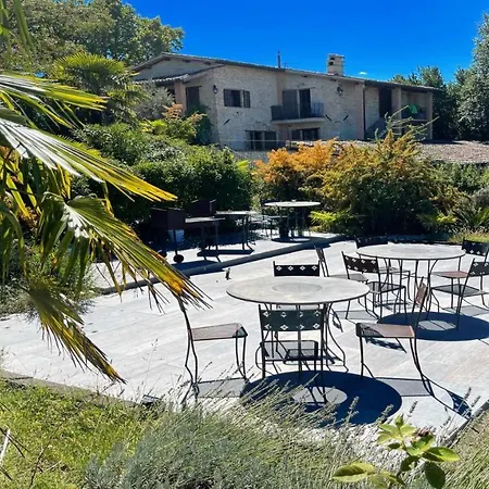 Awesome Holiday Location - Here, You Have Everything Cmon Spoil Yourselves