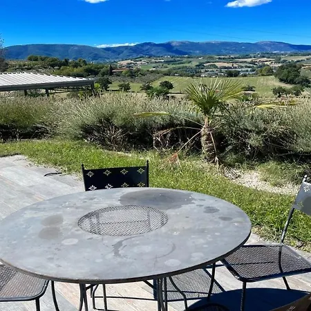 Awesome Holiday Location - Here, You Have Everything Cmon Spoil Yourselves Colle Umberto